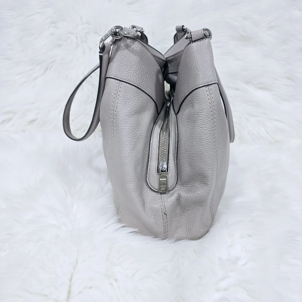 Coach Lexy Shoulder Beige Leather Purse
